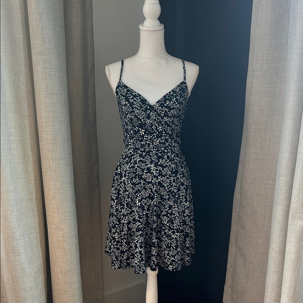 Nine Britton Black and White Floral Mini Dress